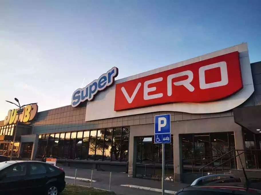 Super Vero Bulevar Milutina Milankovica, Beograd, projekat firme Termotehnik iz Vrnjačke Banje